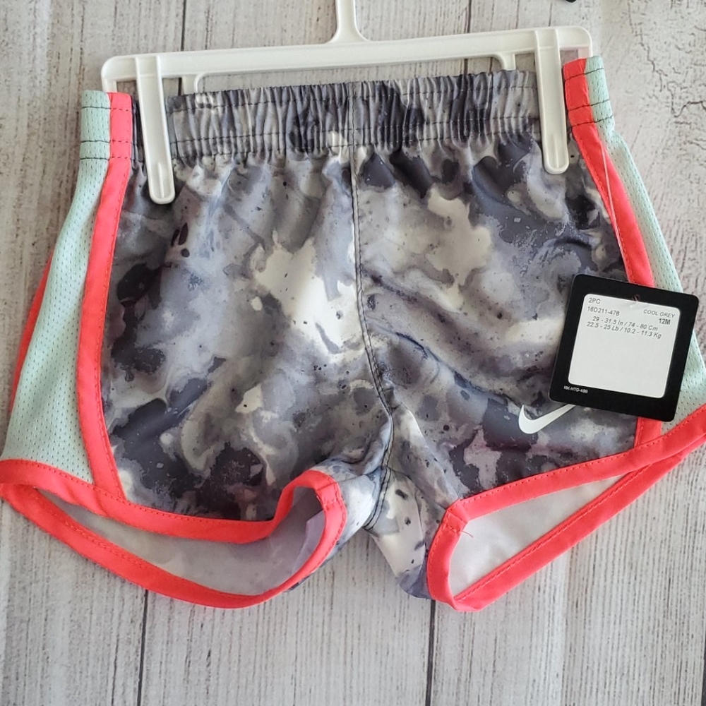 I'm in Charge. Nike baby outfit. - Picture 3 of 5